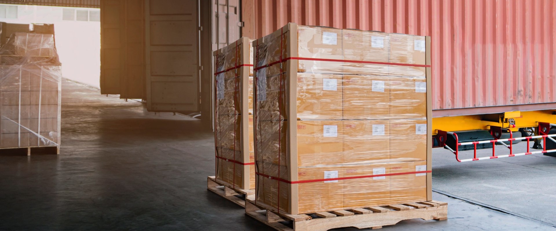 LCL Shipping: Everything You Need to Know